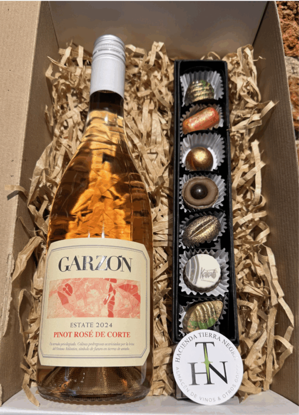 Pack Dia del Padre Bombones y Vino Pinot Rosé de Corte Garzón - Imagen 1