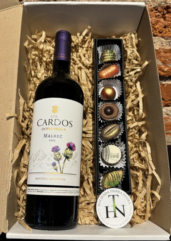Pack Dia del Padre Bombones y Vino Los Cardos Malbec Bodega Doña Paula - Imagen 2